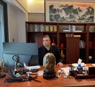 陈时武在能源行业数字化转型中的实践与贡献