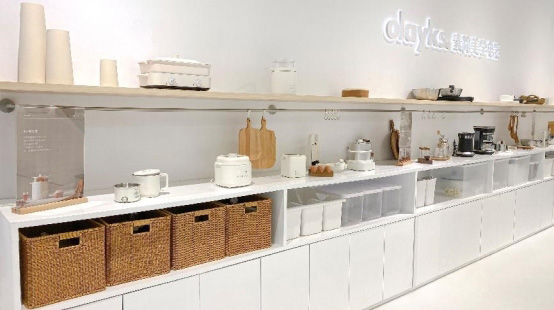 olayks立时携手品牌全球代言人侯明昊开启品牌新纪元