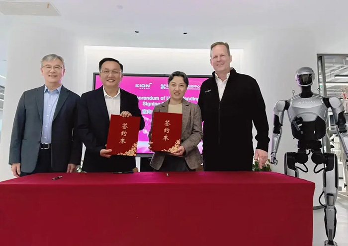 NAVIAI人形机器人亮相国际顶会 LogiMAT