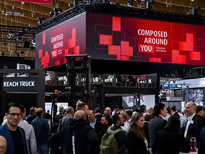 NAVIAI人形机器人亮相国际顶会 LogiMAT，浙江人形携手凯傲集团共启“物流+具身智能”新篇