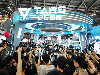 它石智航闪耀WAIC 2026：具身原生基座模型AWE摘得SAIL之星，全场景验证物理AI泛化能力