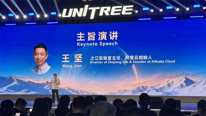 宇树王兴兴:全世界对AI的信仰都还不够,包括我自己 宇树王兴兴:全世界对AI的信仰都还不够,包括我自己